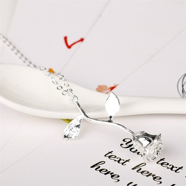 MQCHUN 3D Rose Necklace Personalized Custom Charm Necklace Final Rose Flower Beauty and the Beast Jewelry Women Girls Party Gift