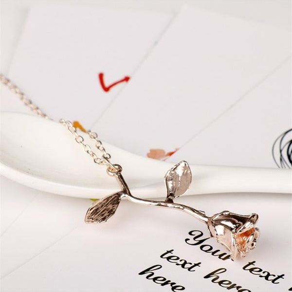 MQCHUN 3D Rose Necklace Personalized Custom Charm Necklace Final Rose Flower Beauty and the Beast Jewelry Women Girls Party Gift